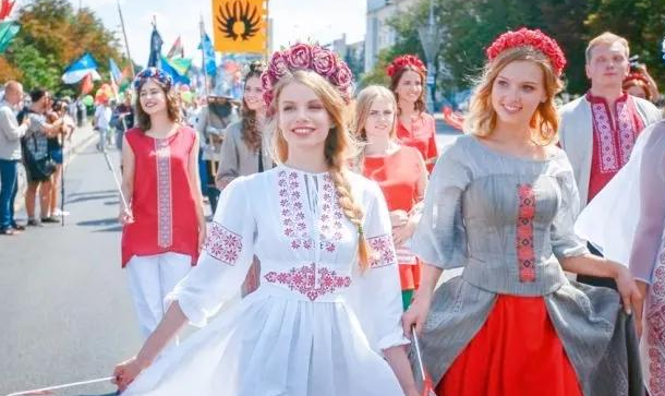 中国对俄罗斯试行免签，俄罗斯入境游客量有望大幅提升